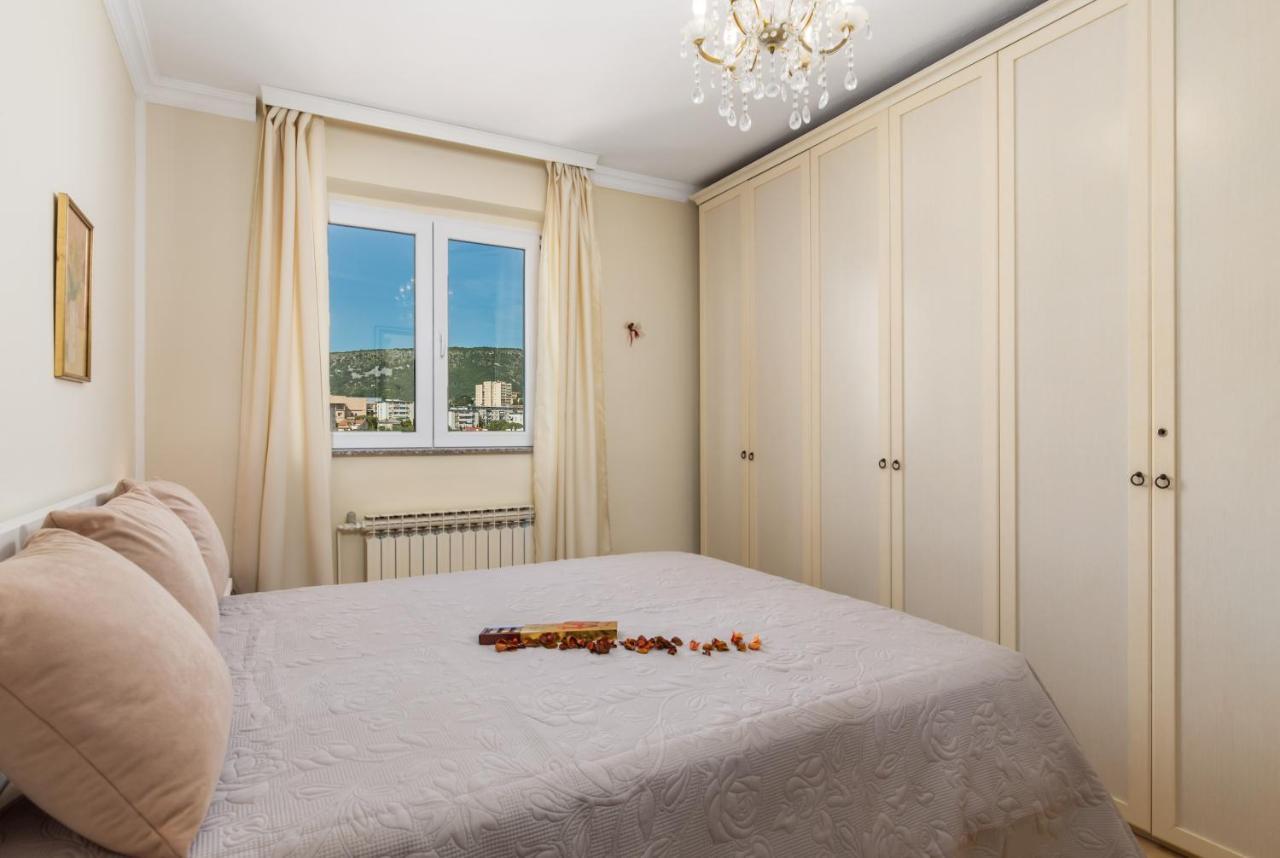 Apartment Beverly Rijeka Exterior photo